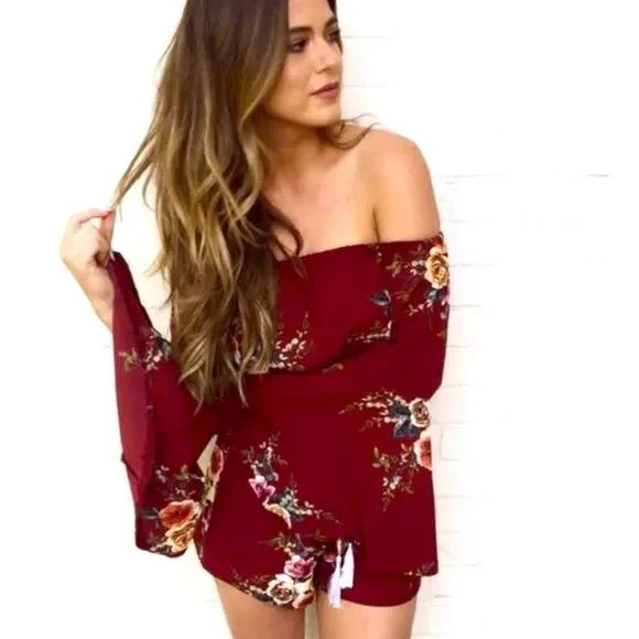 🎉HP! 🎉 Haute Rogue Red Floral Romper - Picture 4 of 14